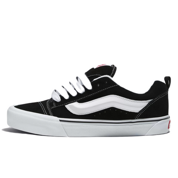 KNU SKOOL BLACK TRUE WHITE