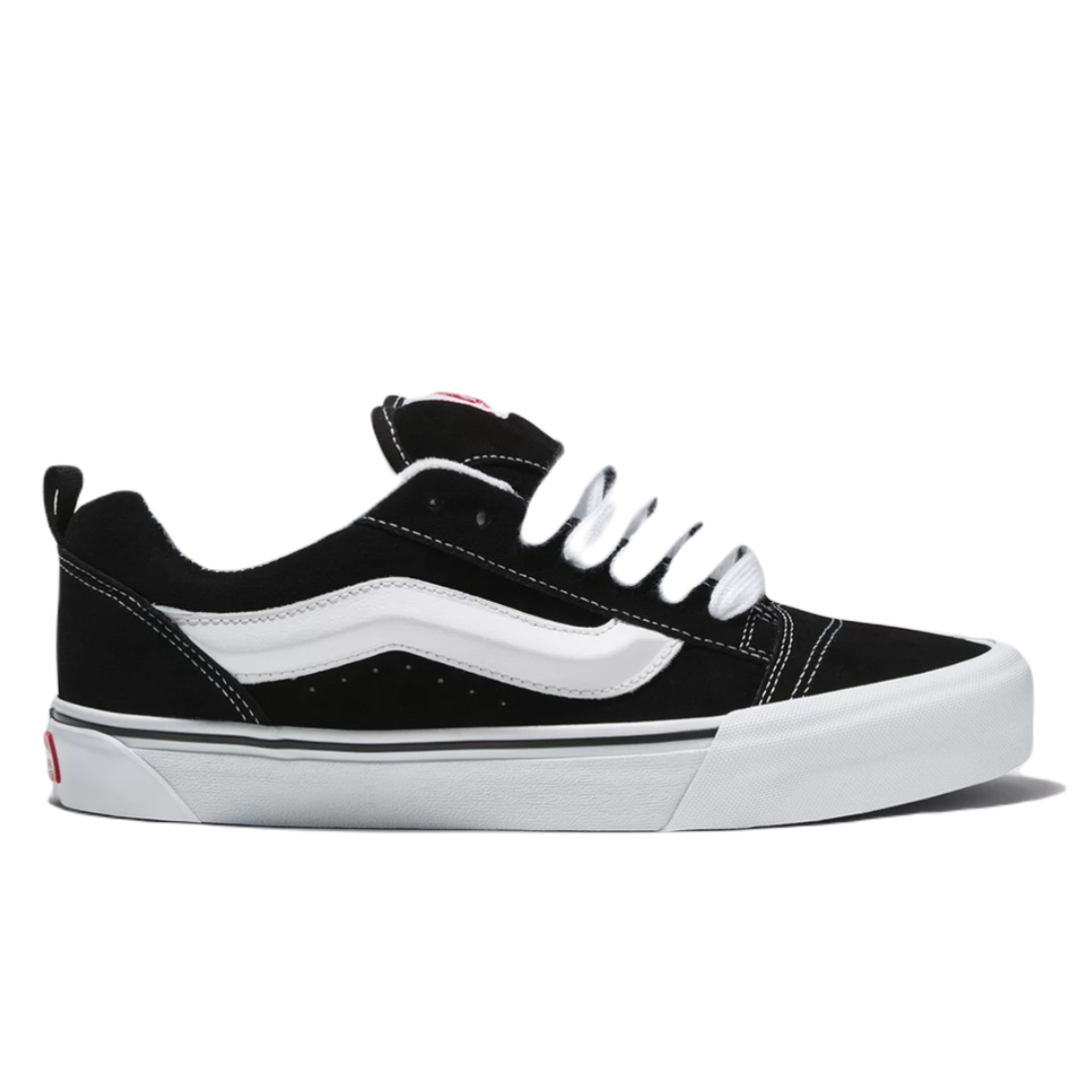 KNU SKOOL BLACK TRUE WHITE